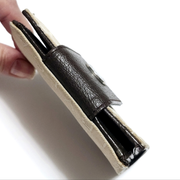 BVLGARI Logomania Bifold Wallet Authentic - Picture 7 of 16